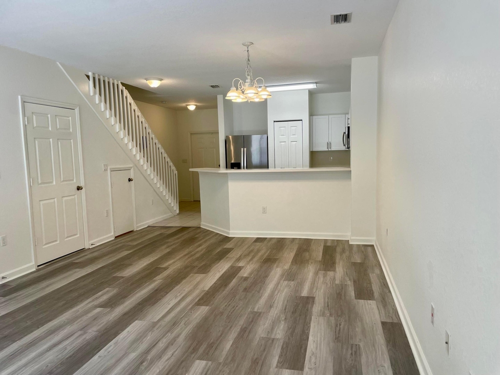 5064 Se Mariner Garden Circle - Photo 2