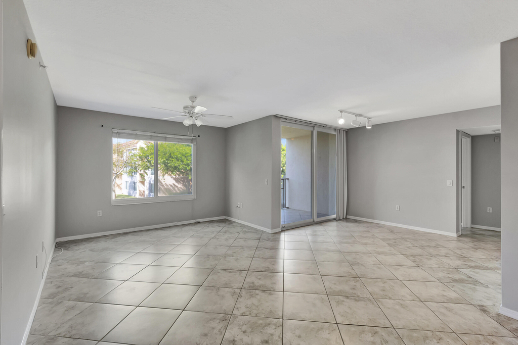 116 Villa Circle - Photo 9