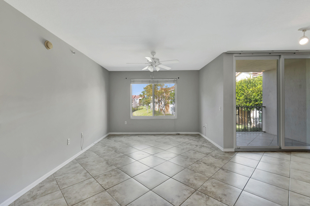 116 Villa Circle - Photo 6