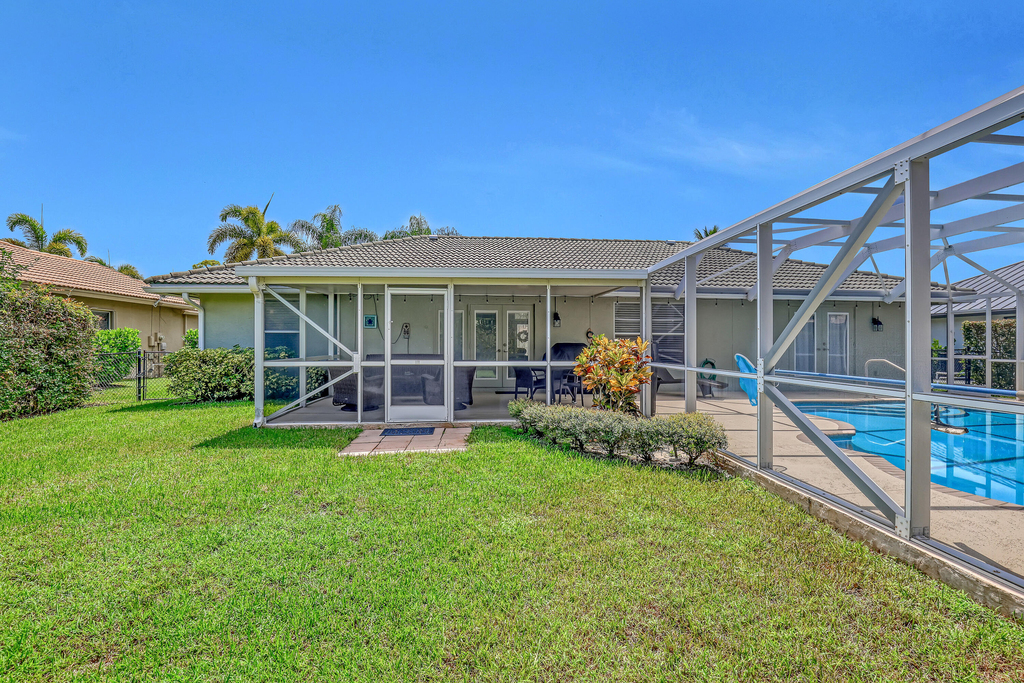 133 Black Olive Crescent - Photo 45