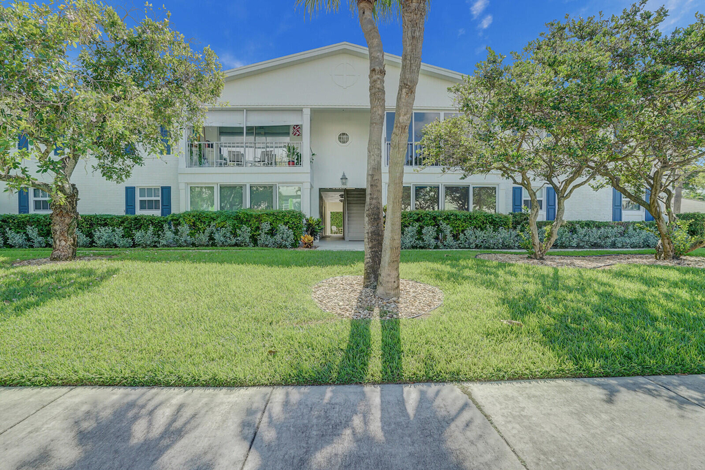 315 Venetian Drive - Photo 24