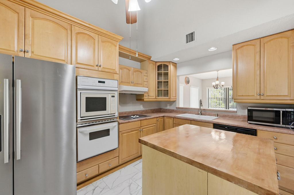9364 Ketay Circle - Photo 7