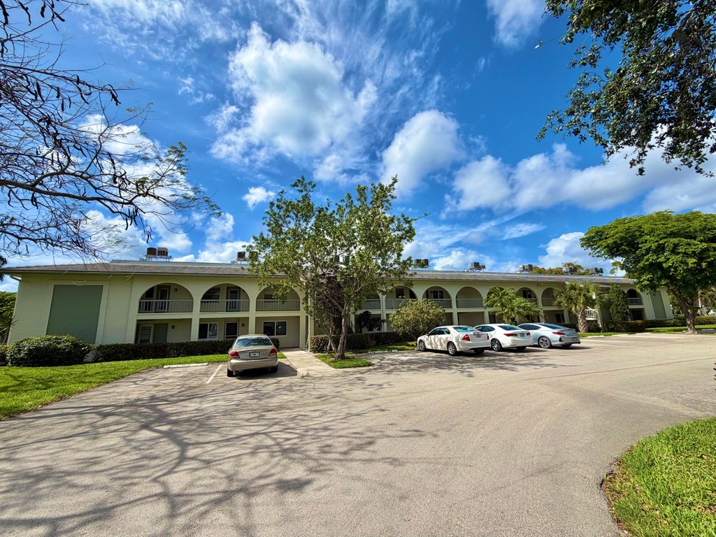 1101 Bahama Bend - Photo 2