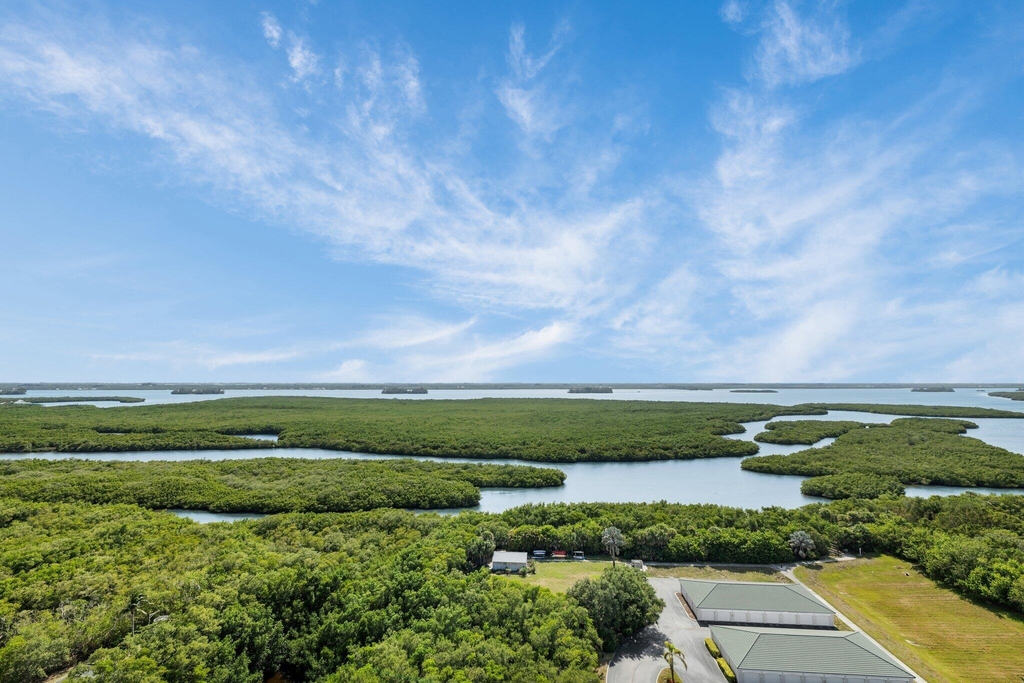 5049 N Hwy A1a - Photo 32