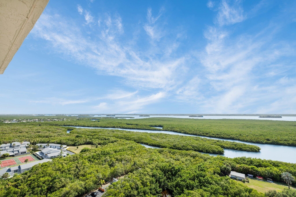 5049 N Hwy A1a - Photo 33