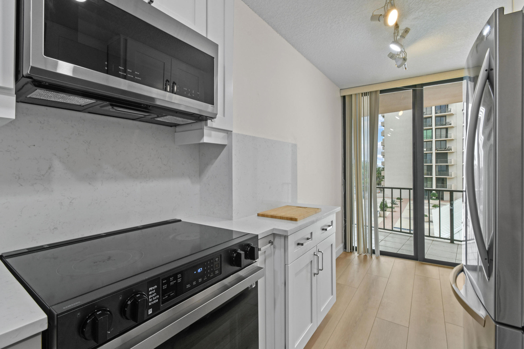 4200 N Ocean Drive - Photo 32