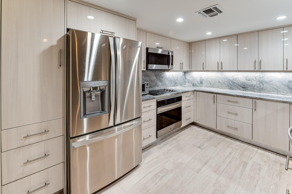 340 S Ocean Boulevard - Photo 7
