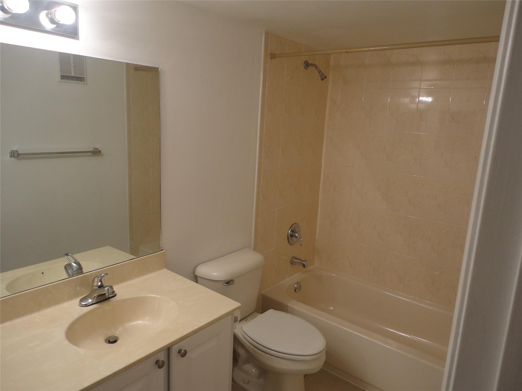 731 N Pine Island Road - Photo 10