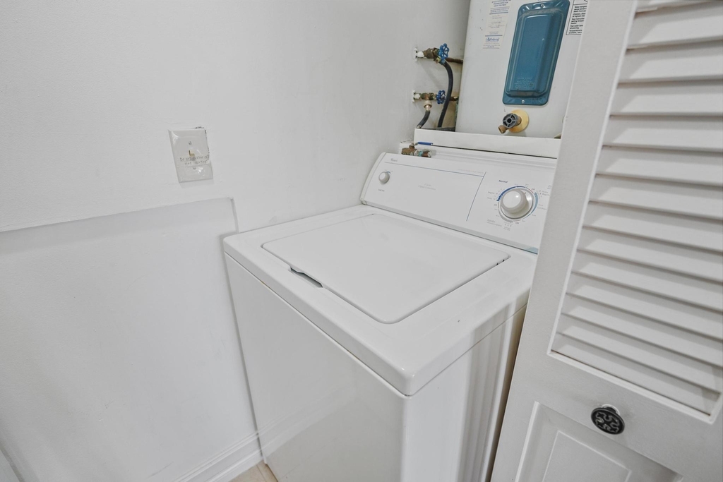 859 Jeffery Street - Photo 81