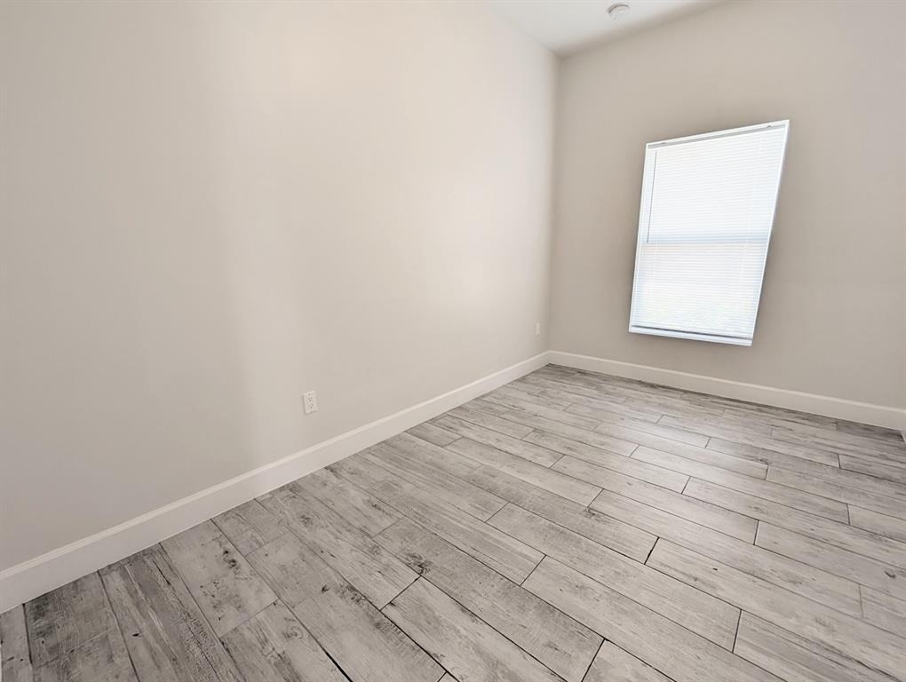 1566 W 26th Court - Photo 8
