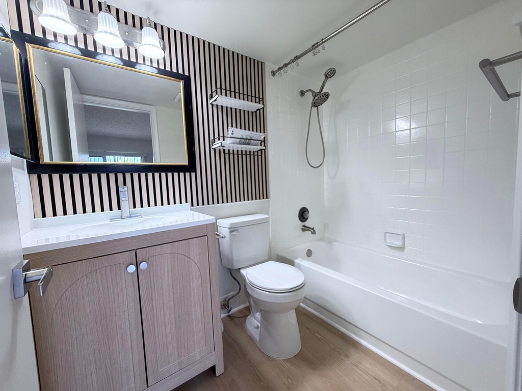 100 Sw 132nd Way - Photo 0