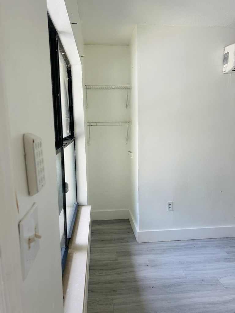844 Nw 3rd Avenue - Photo 7