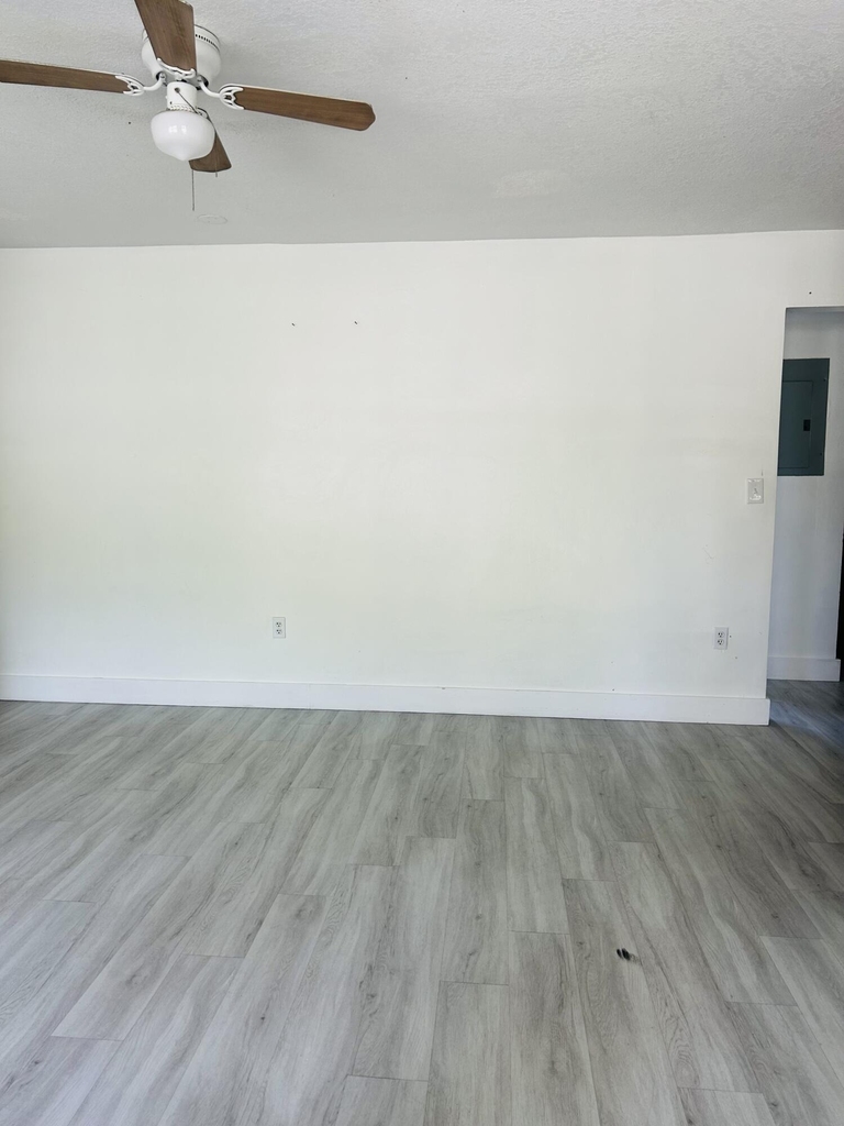 844 Nw 3rd Avenue - Photo 8