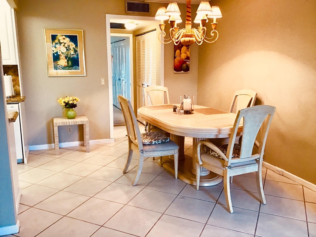 4008 Cornwall A - Photo 6