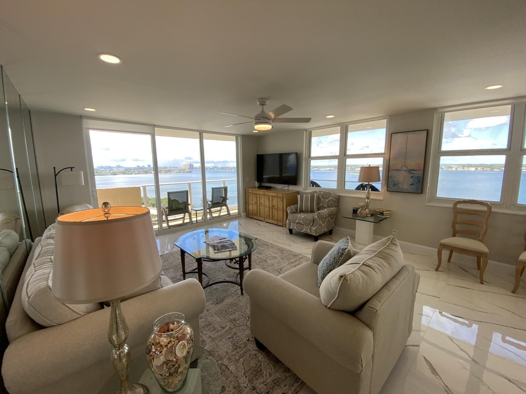 5440 N Ocean Drive - Photo 1