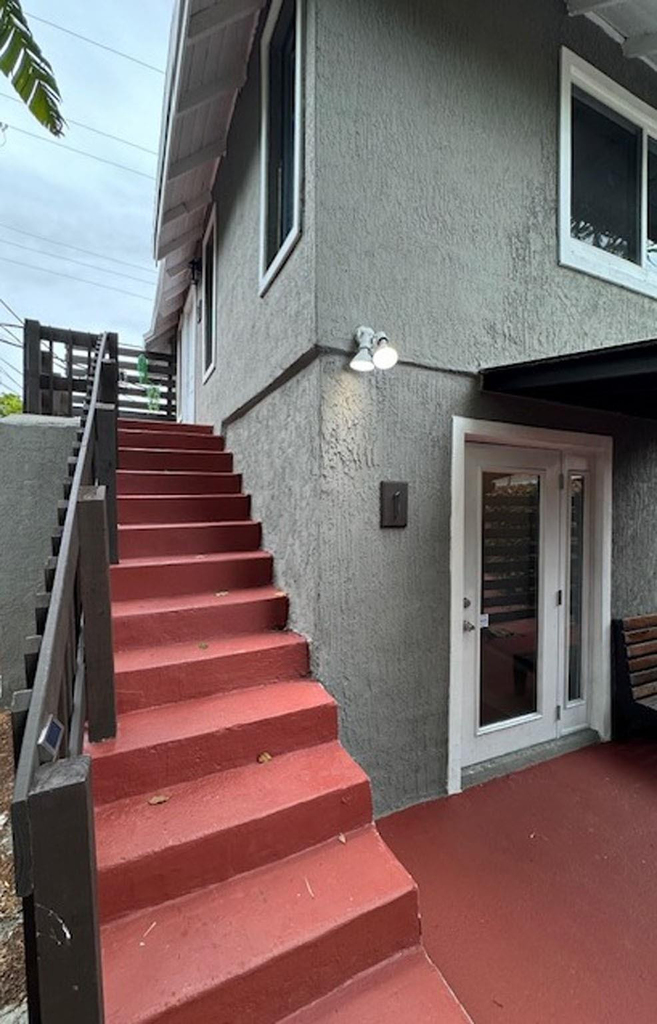 1329 Ne 5th Avenue - Photo 1