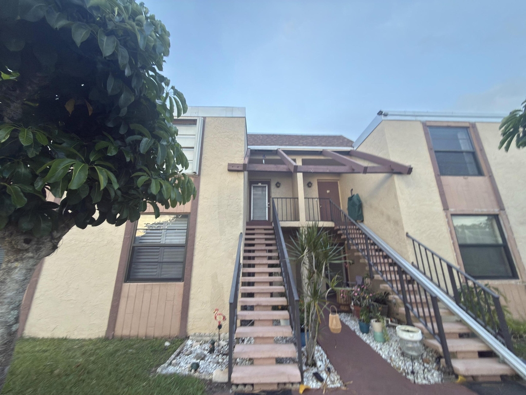 7460 Nw 18th Street - Photo 39