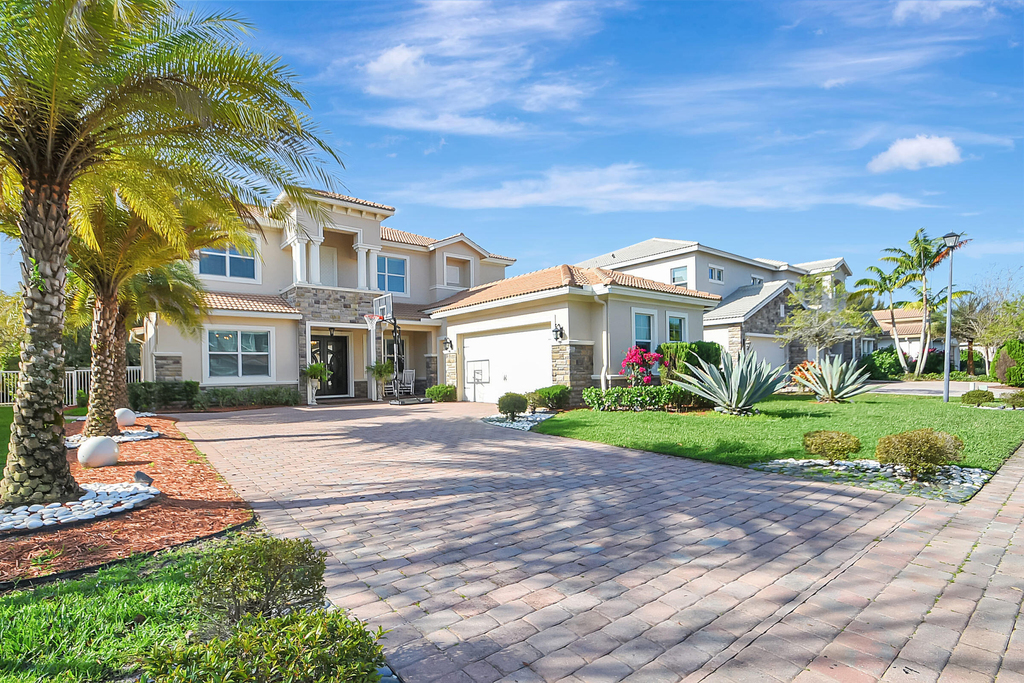8952 Cypress Grove Lane - Photo 4