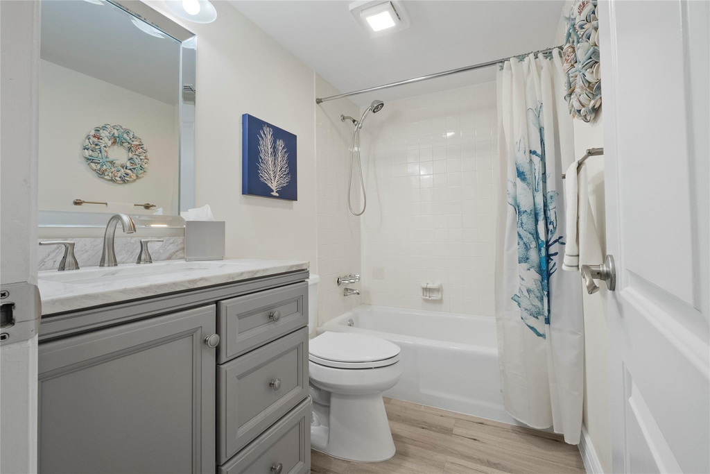 1340 Ne 28th Avenue - Photo 7