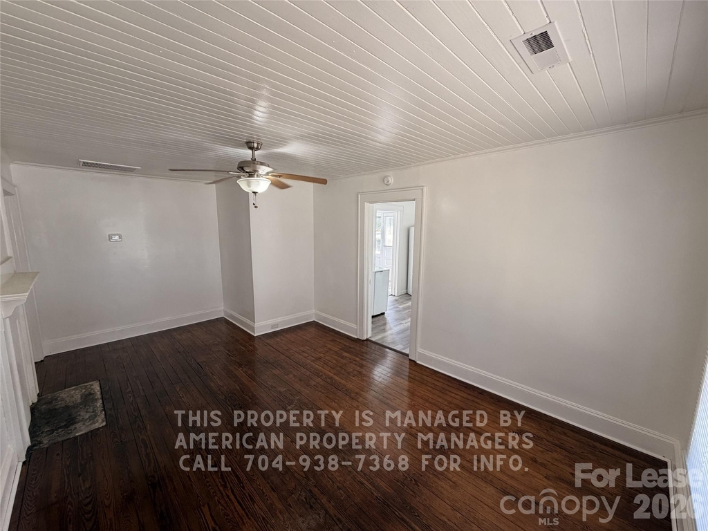 1604 Carolina Avenue - Photo 9