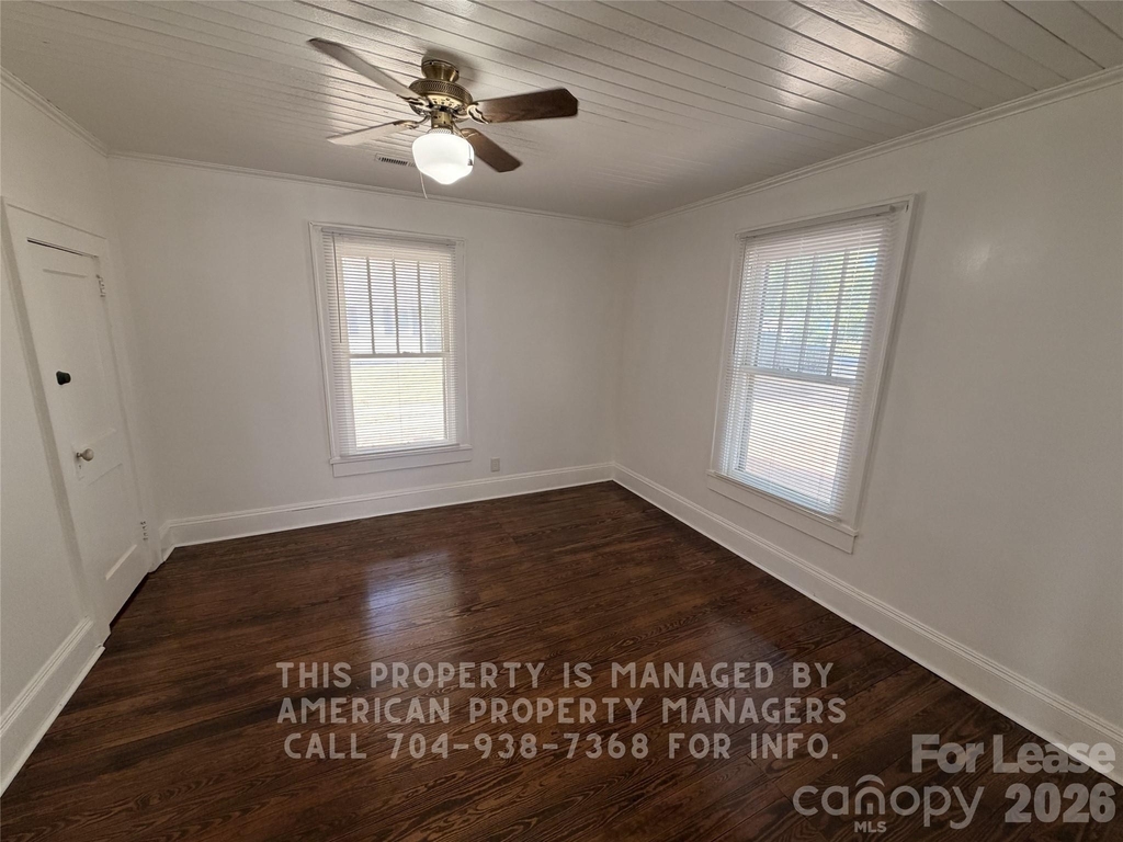 1604 Carolina Avenue - Photo 7