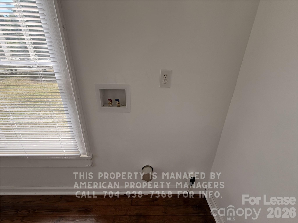 1604 Carolina Avenue - Photo 8