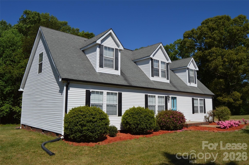 118 Grain Drive - Photo 1