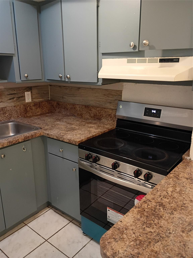 1845 Nw 55th Avenue - Photo 3