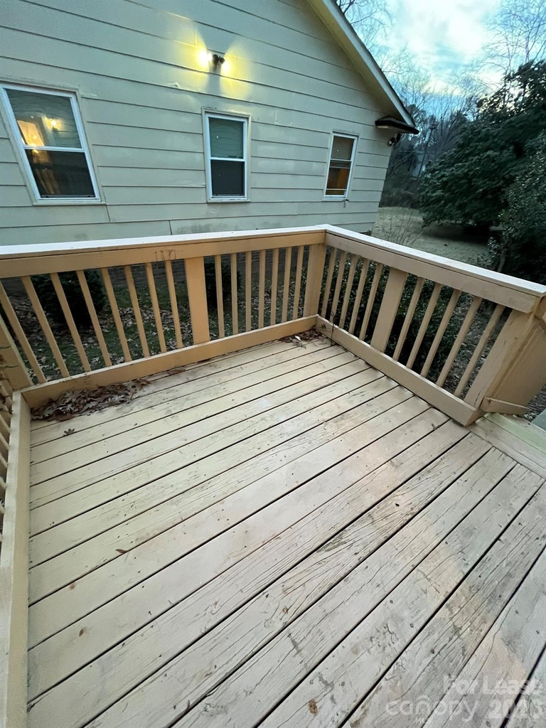 4535 Dawnwood Drive - Photo 21