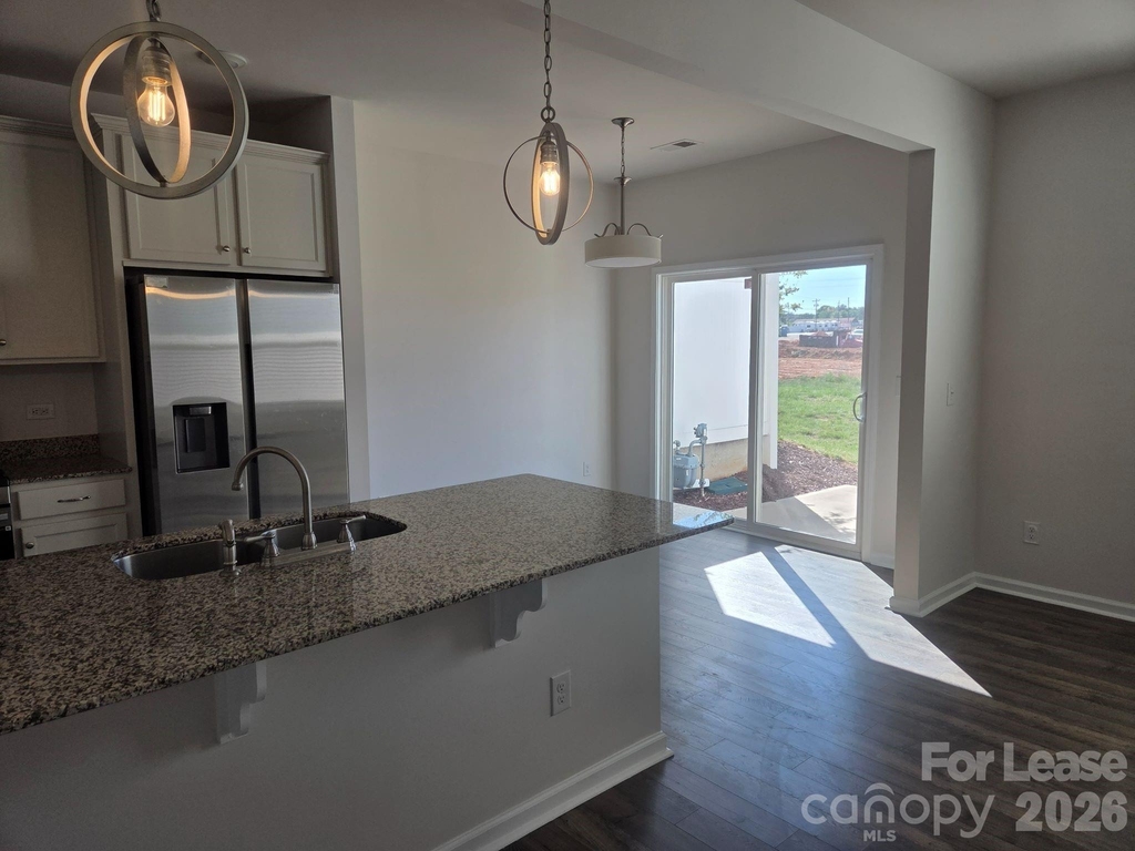 8185 Sheffield Drive - Photo 6