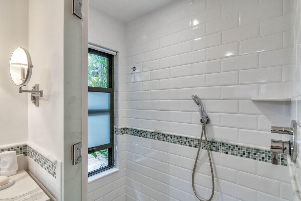226 Chilean Avenue - Photo 8