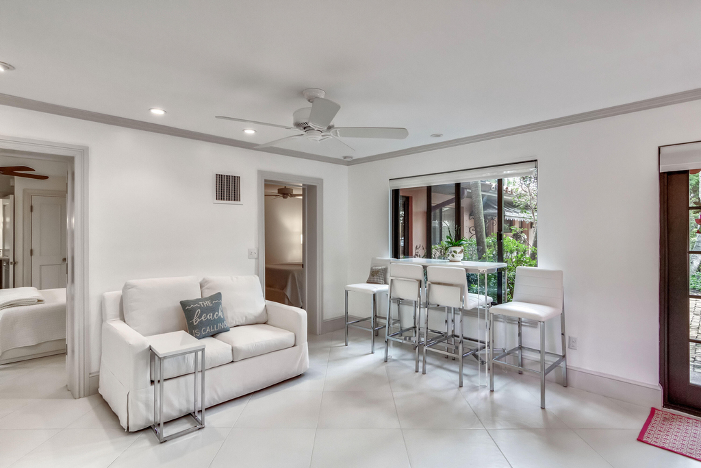 226 Chilean Avenue - Photo 4