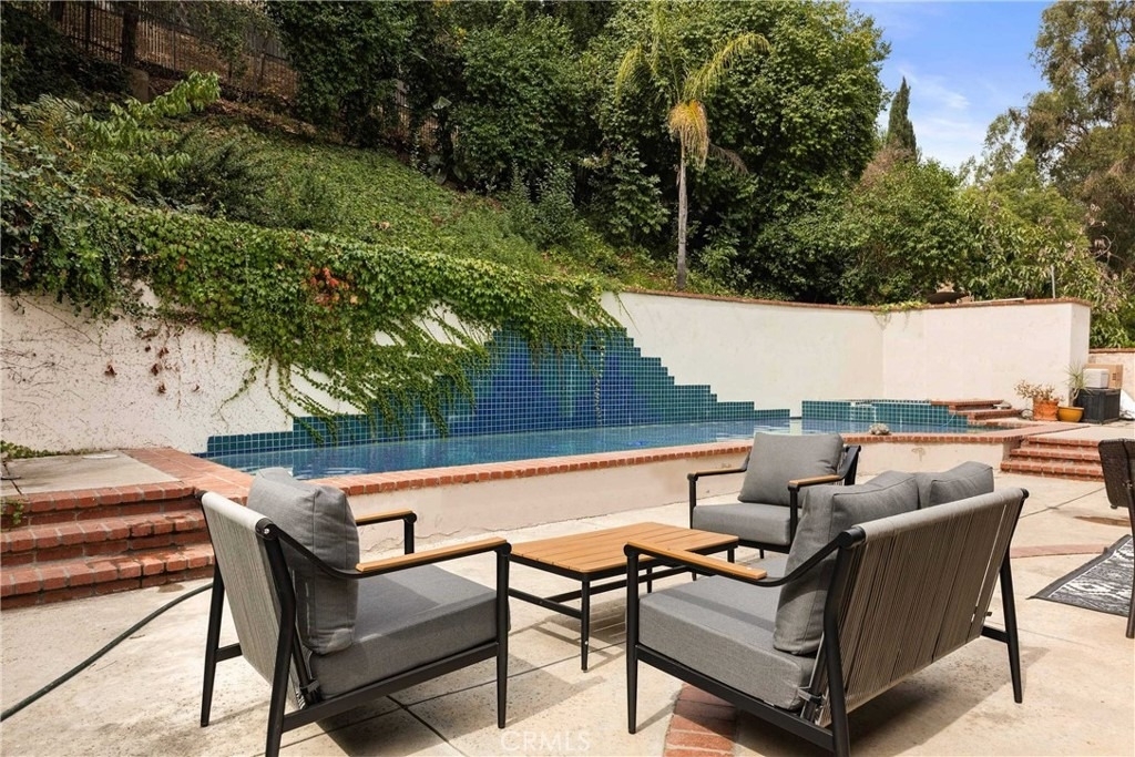 4007 Alta Mesa - Photo 1