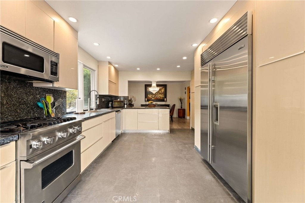 4007 Alta Mesa - Photo 31