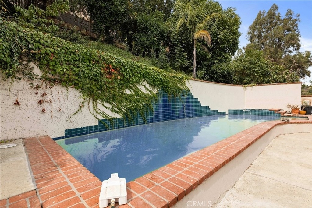 4007 Alta Mesa - Photo 2