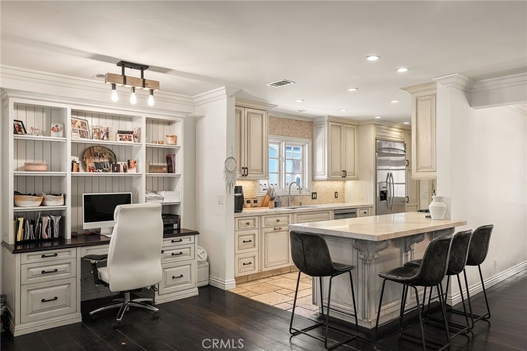 5330 Natick - Photo 10