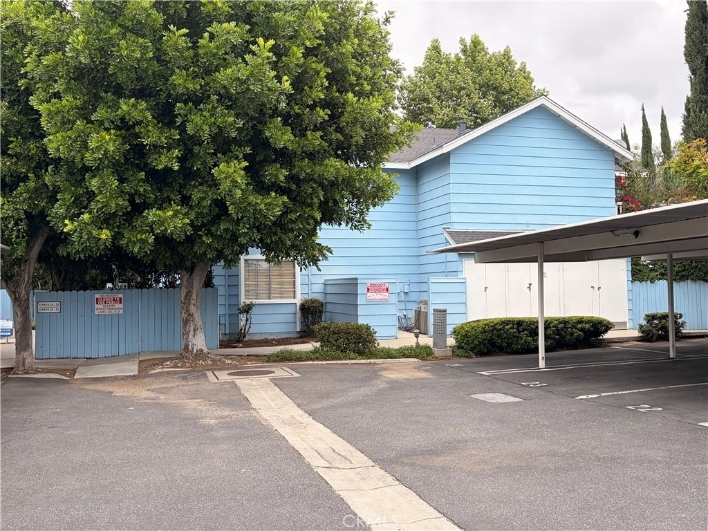 7025 Glade Avenue - Photo 16