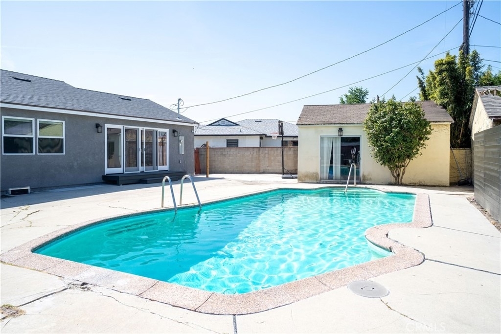 11205 Woolford Street - Photo 21