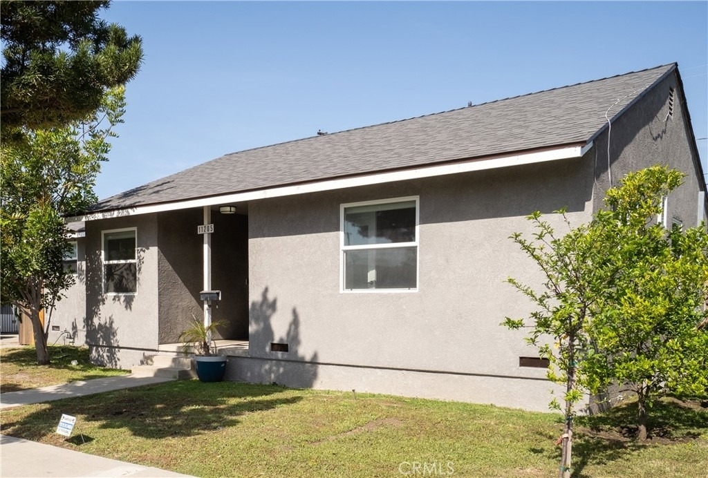11205 Woolford Street - Photo 1