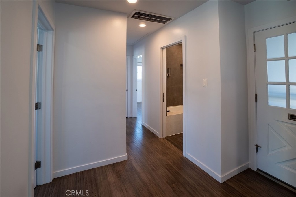 11205 Woolford Street - Photo 9