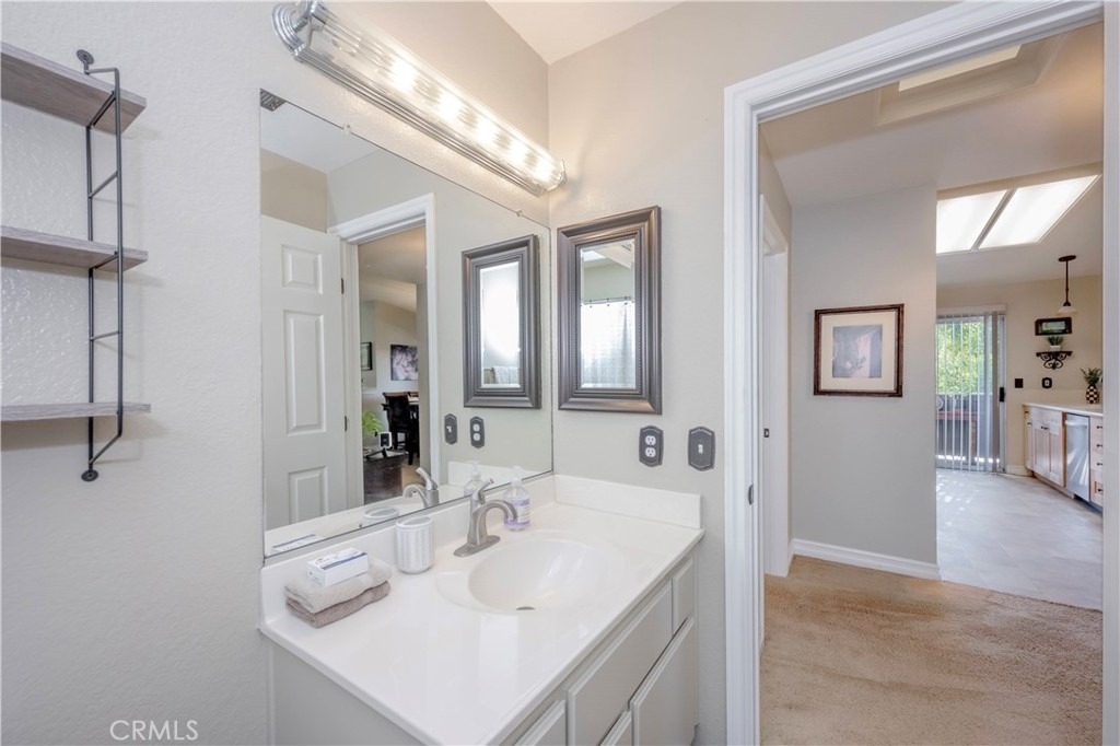 10 Corniche Drive - Photo 19