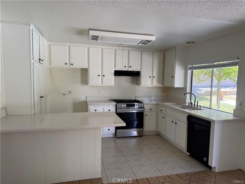 227 Red Cloud - Photo 2