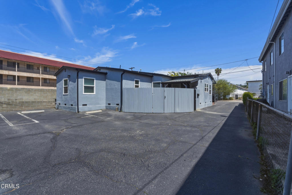 250 S Avenue 55 - Photo 30
