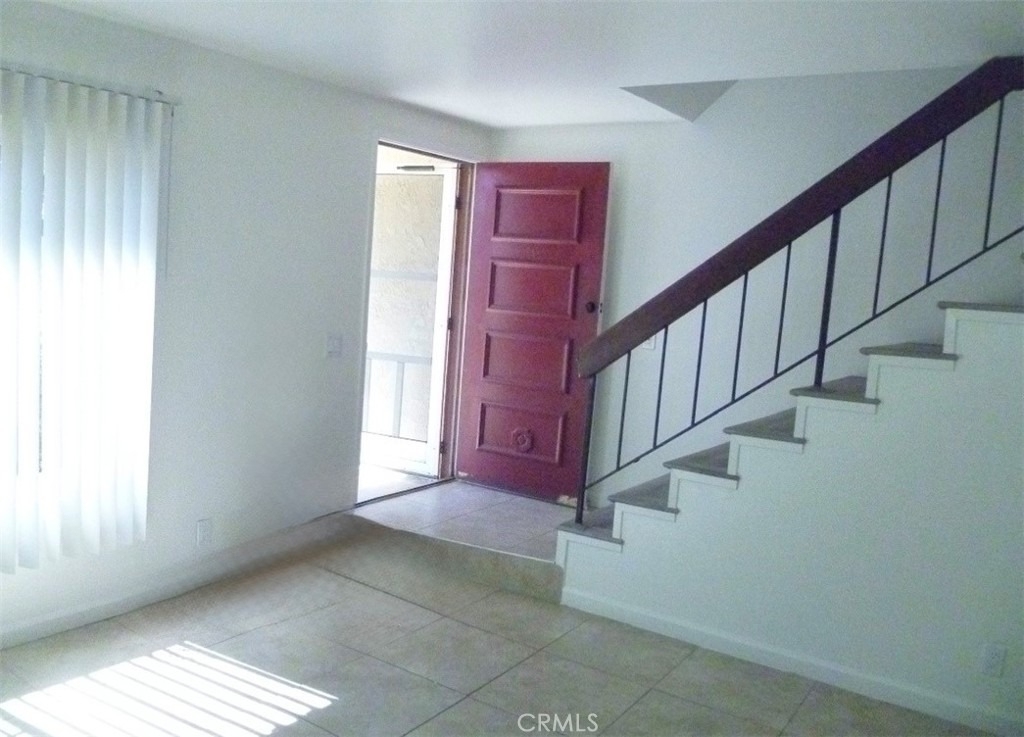 17568 Orange Dr - Photo 4
