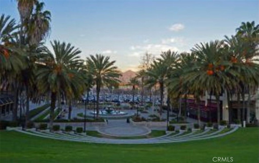 16 Compass - Photo 3