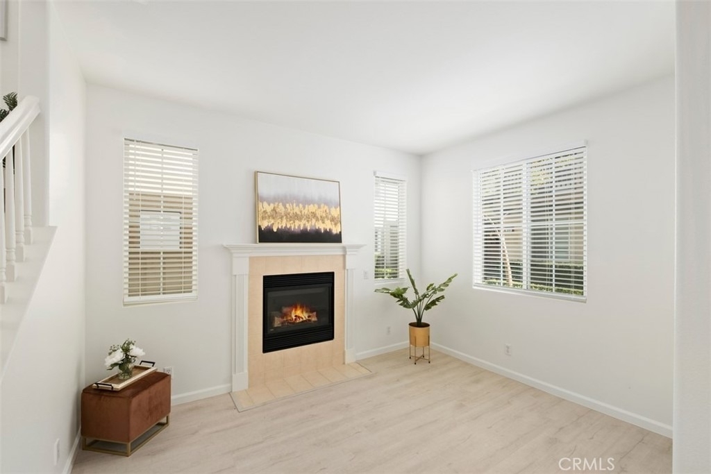 201 Kensington - Photo 11
