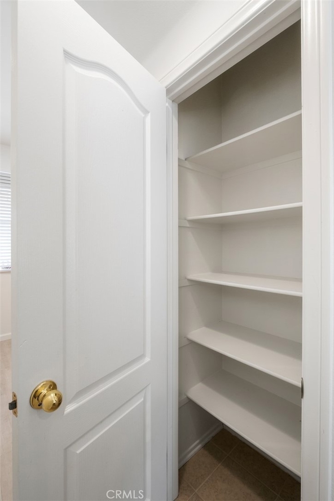 201 Kensington - Photo 19