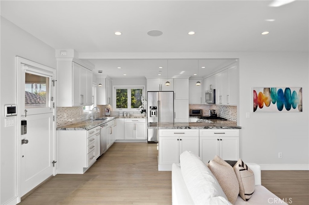 168 Fairview - Photo 9