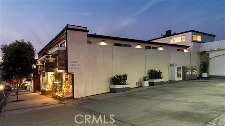 577 Ramona - Photo 2