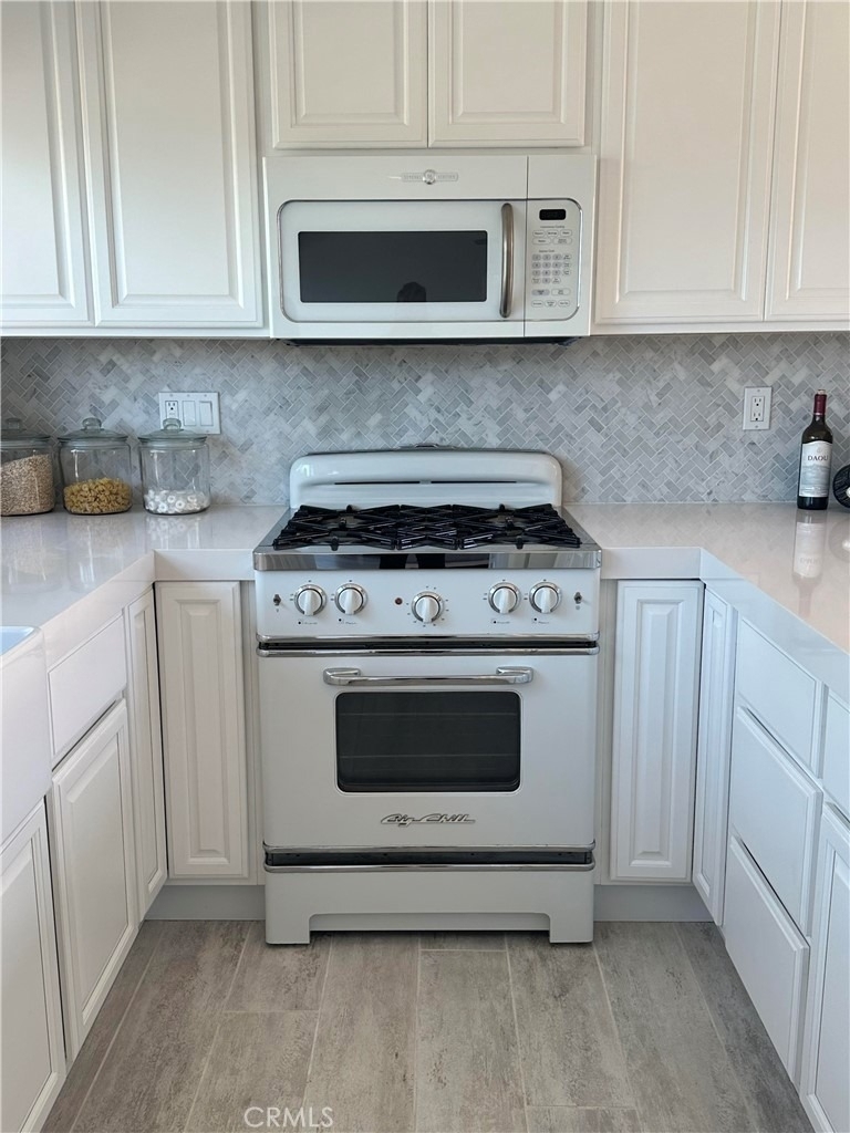 577 Ramona - Photo 9